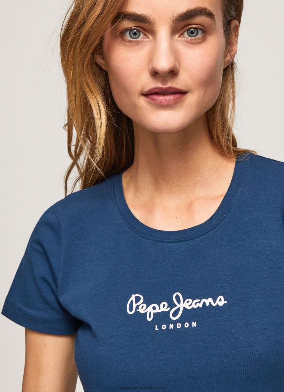women_navy_pepe_jeans_basic_logo_t_shirt_60j40470.jpg Women Navy Pepe Jeans Basic Logo T-Shirt 60J40470 - Image 1