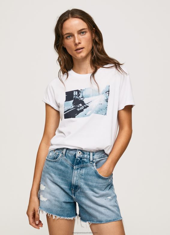 women_white_pepe_jeans_photo_print_t_shirt_60j40429.jpg Women White Pepe Jeans Photo Print T-Shirt 60J40429 - Image 1